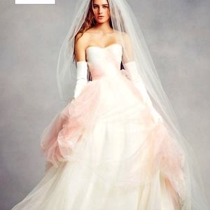 Vera Wang NWT size 10